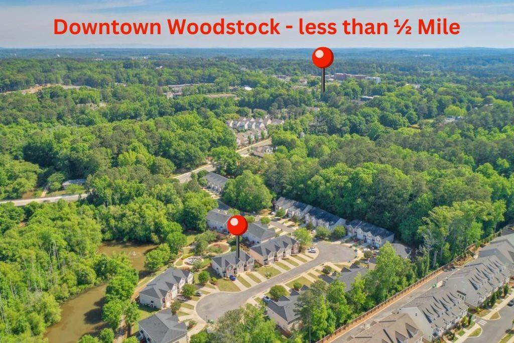 128 Creekwood Drive Property Photo 1
