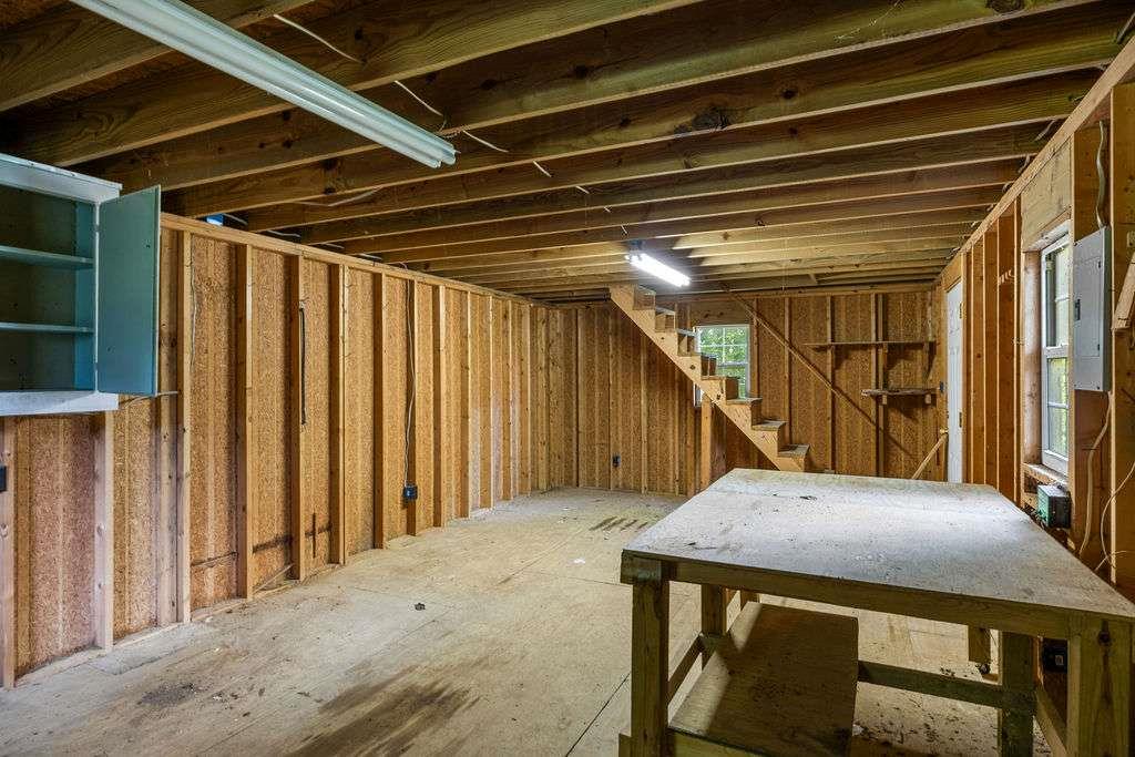 8 Montre Circle Property Photo 33