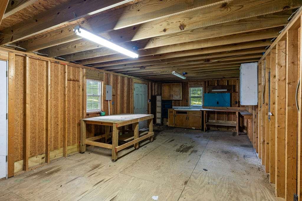 8 Montre Circle Property Photo 34