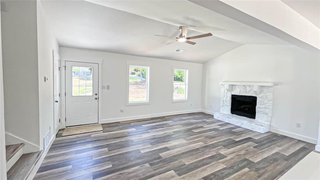 4084 Dollar Circle Property Photo 8