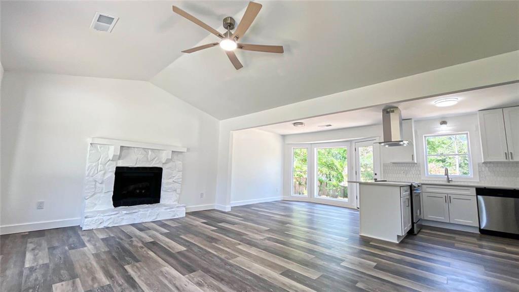 4084 Dollar Circle Property Photo 10