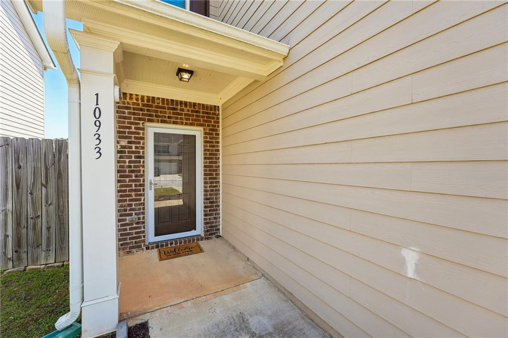 10933 Wheeler Trace Property Photo 4