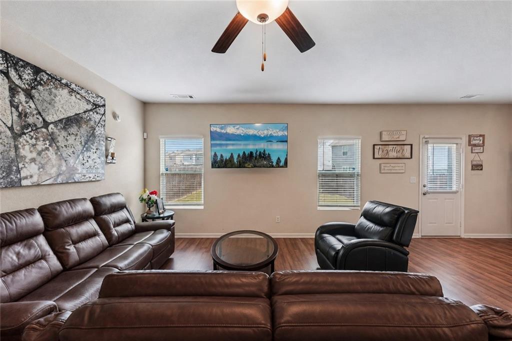 10933 Wheeler Trace Property Photo 9