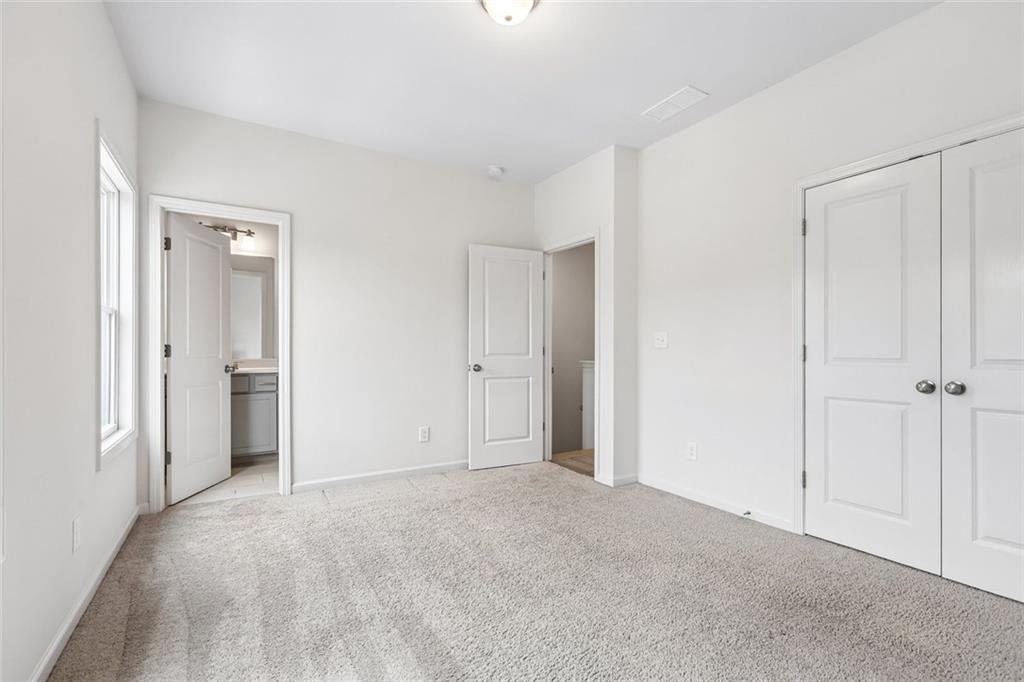 6675 Cortland Walk Property Photo 25