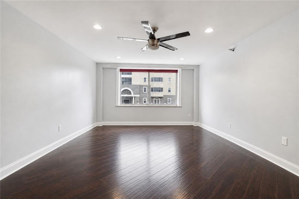 7766007 Property Photo 3