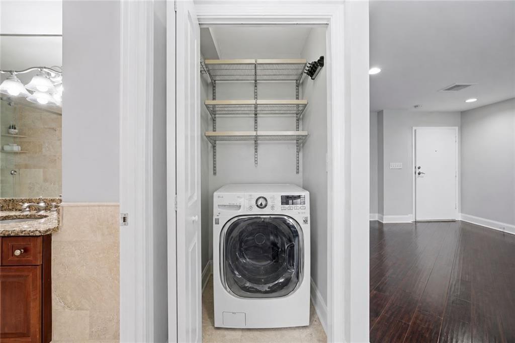 7766007 Property Photo 12