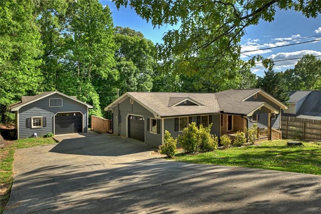 317 Hideaway Place Property Photo 1