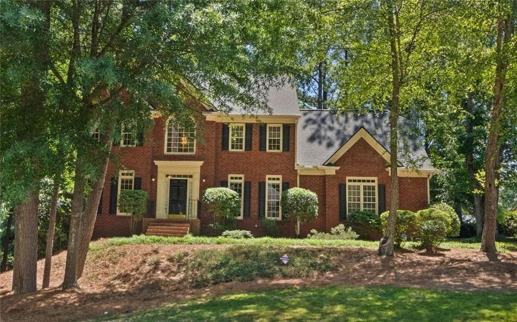 2010 Milfield Circle Property Photo 1
