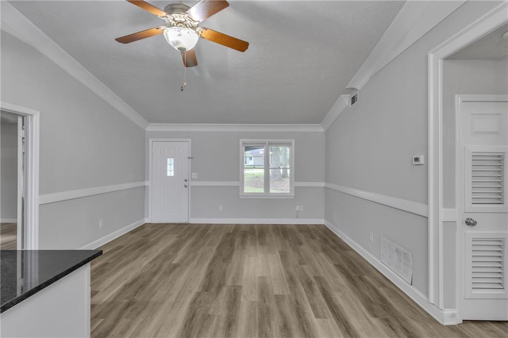 360 Hemlock Drive Property Photo 5