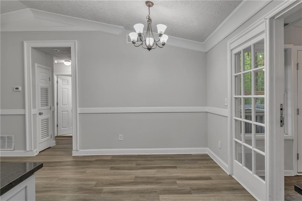 360 Hemlock Drive Property Photo 9