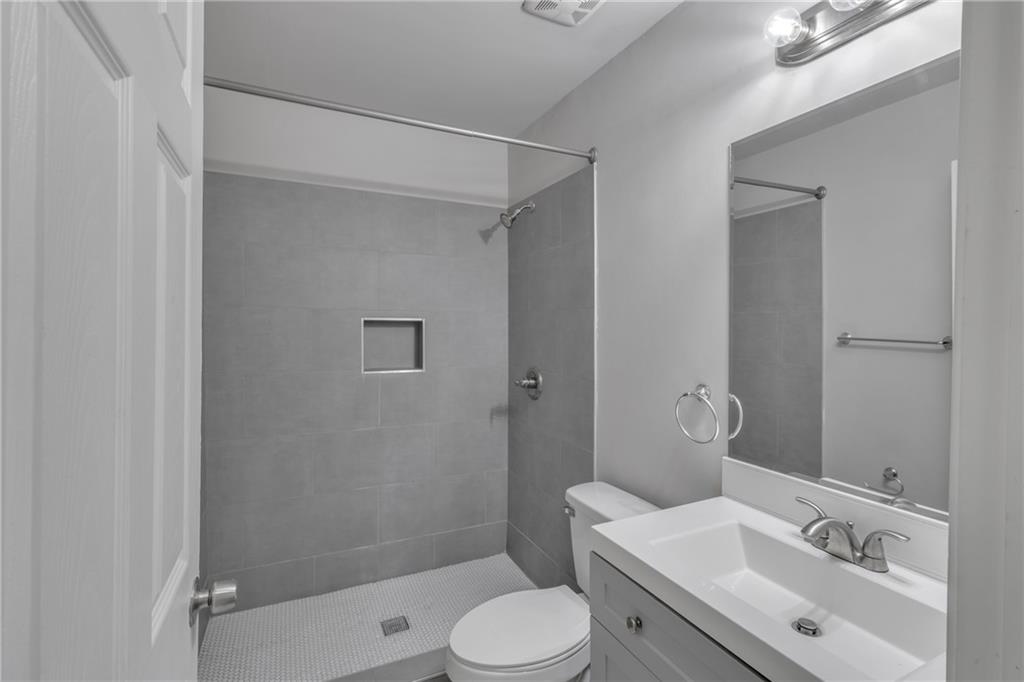 360 Hemlock Drive Property Photo 24