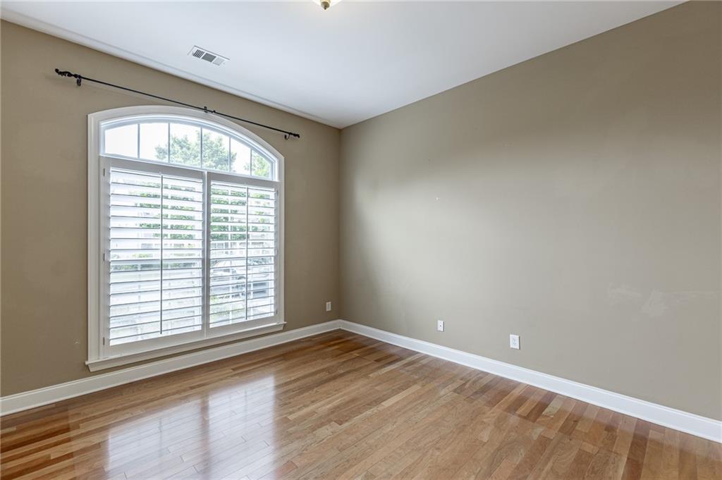 7042 Tree House Way Property Photo 7