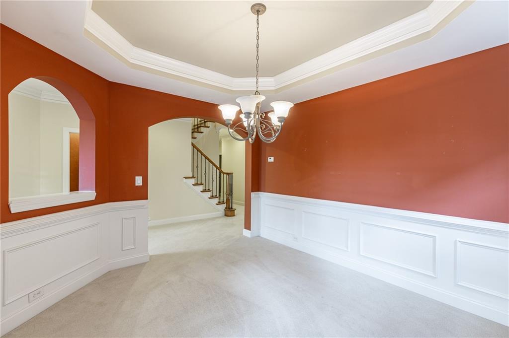 7042 Tree House Way Property Photo 11