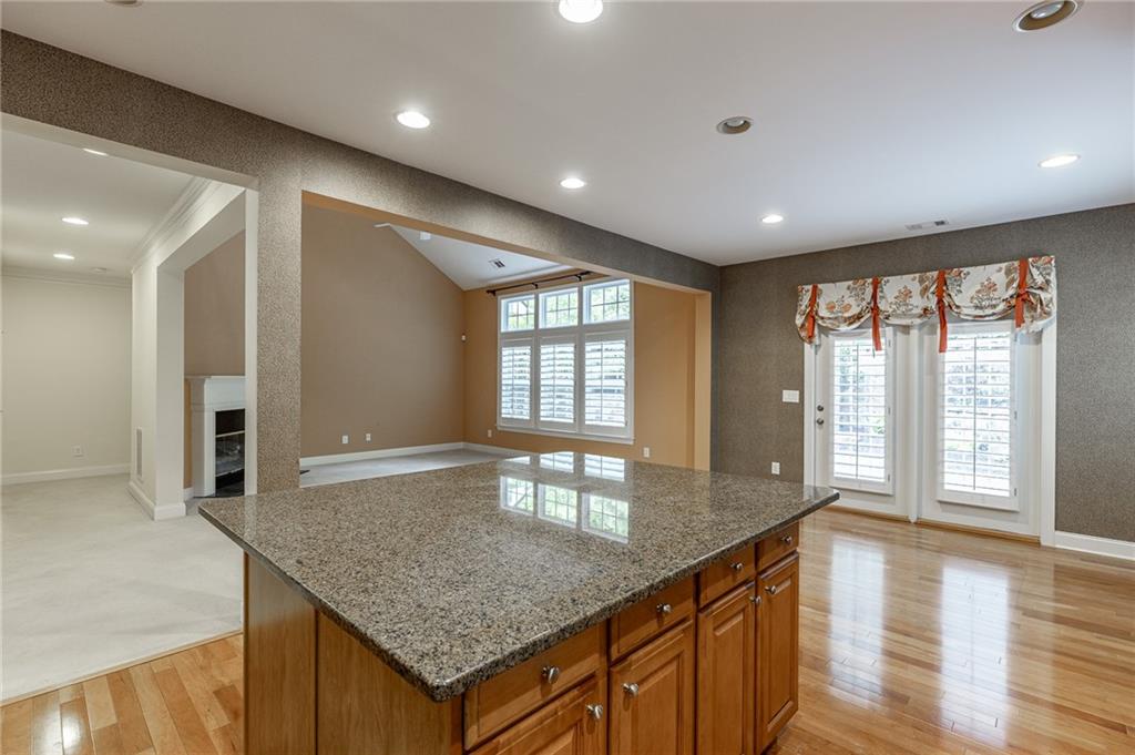 7042 Tree House Way Property Photo 23