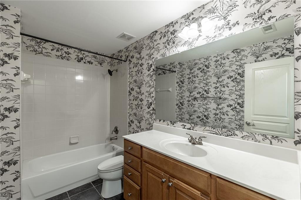 7042 Tree House Way Property Photo 40