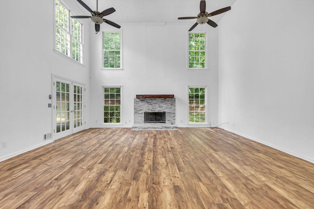 4634 Riveredge Cove Property Photo 6