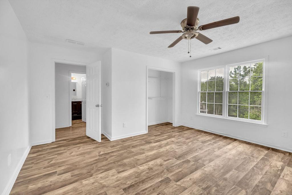 4634 Riveredge Cove Property Photo 26