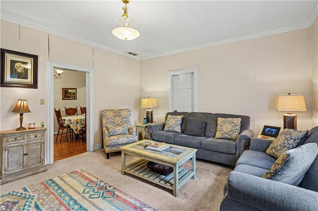 355 Inman Road Property Photo 6
