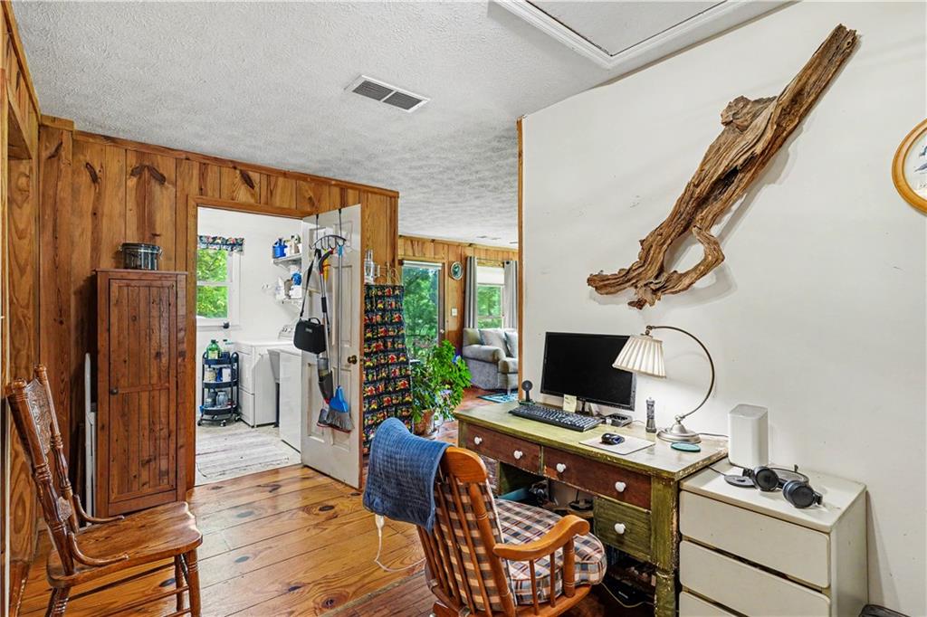 355 Inman Road Property Photo 22