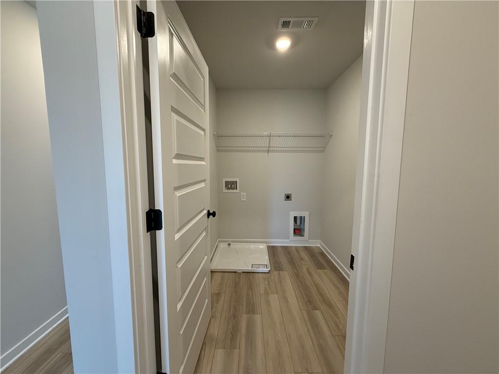 7766669 Property Photo 11