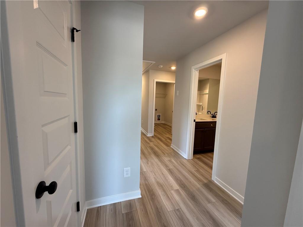 7766669 Property Photo 18