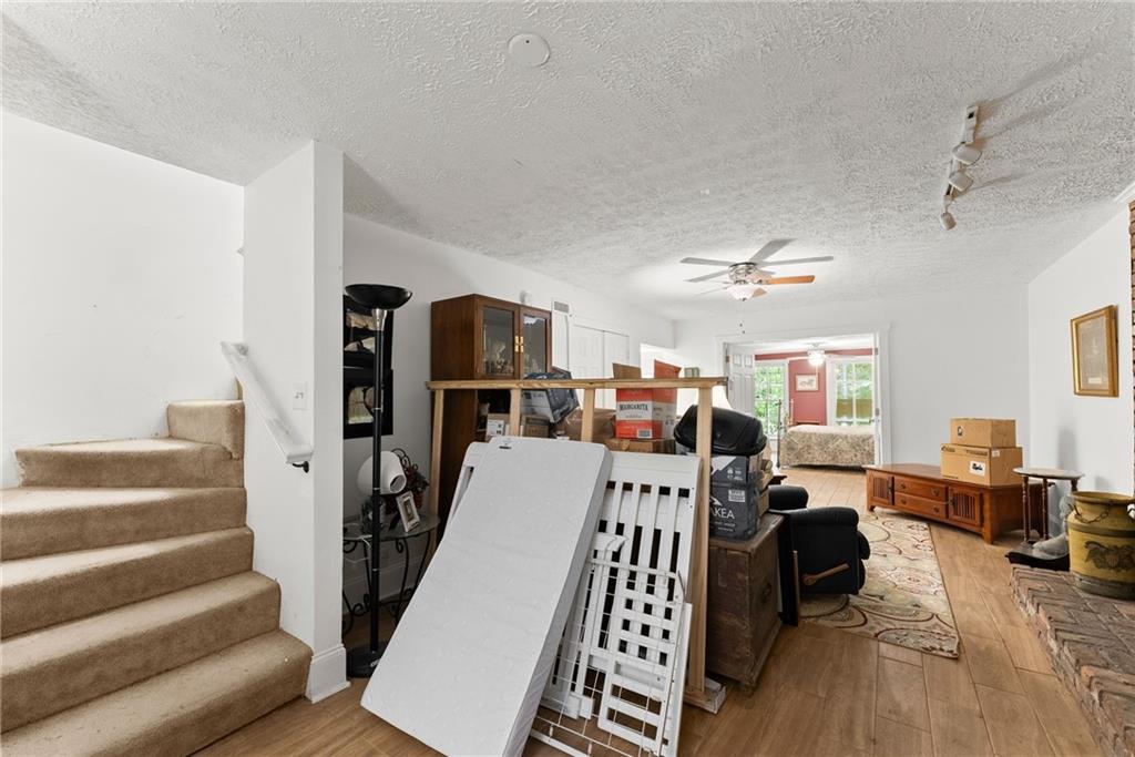 5141 Strickland Road Property Photo 27