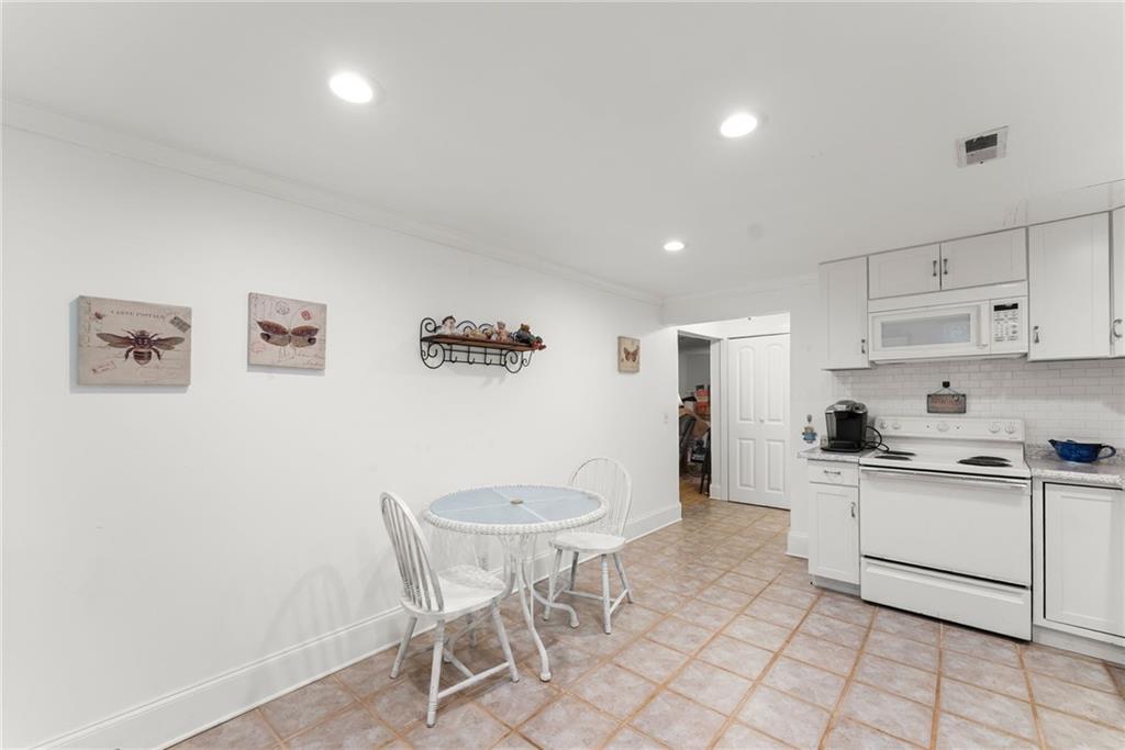 5141 Strickland Road Property Photo 33