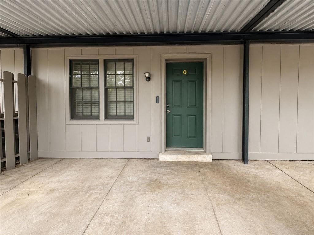 3083 Colonial Way Unit O Property Photo 1