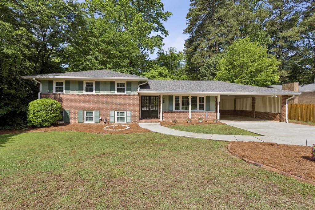688 Huntington Place Se Property Photo 1