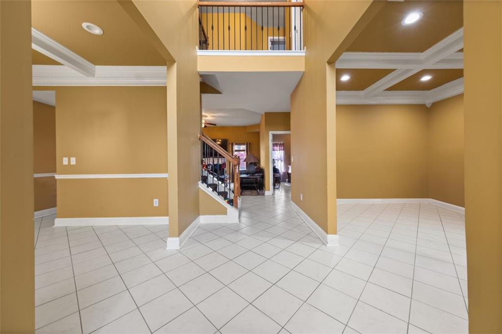 250 Windsor Way Property Photo 7