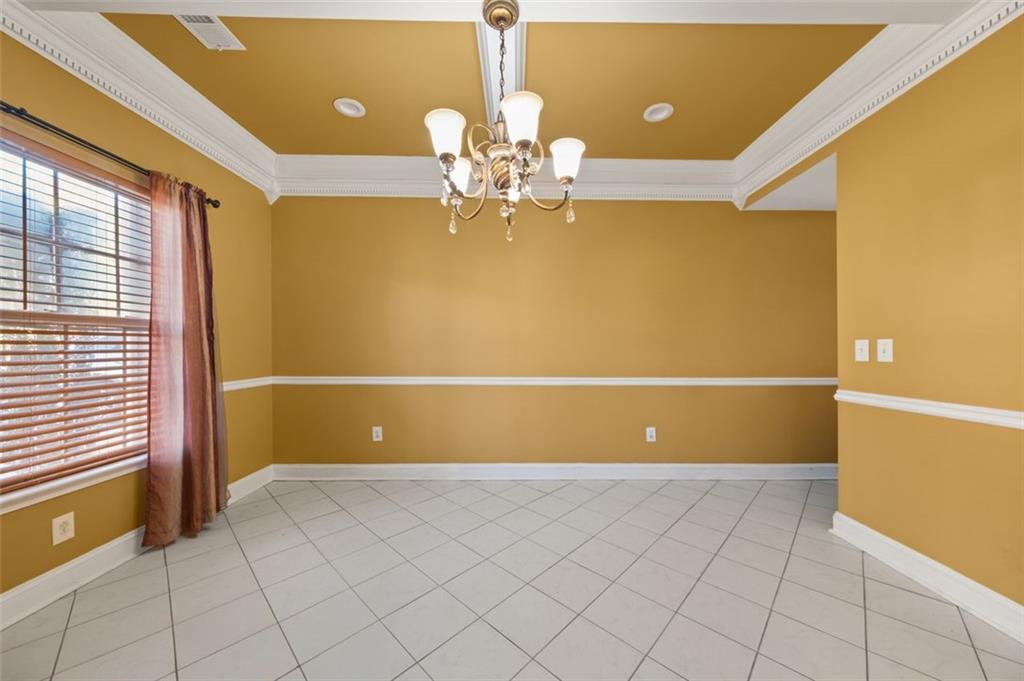 250 Windsor Way Property Photo 9