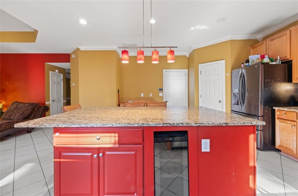250 Windsor Way Property Photo 12
