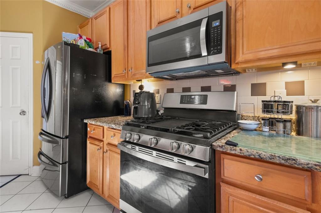 250 Windsor Way Property Photo 15
