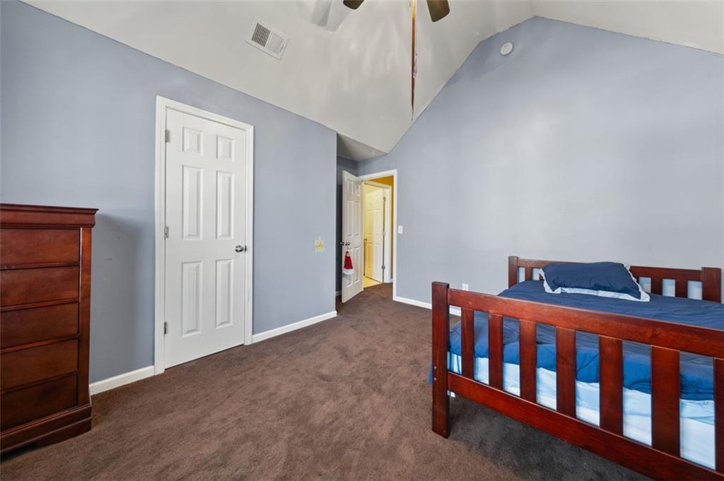 250 Windsor Way Property Photo 30