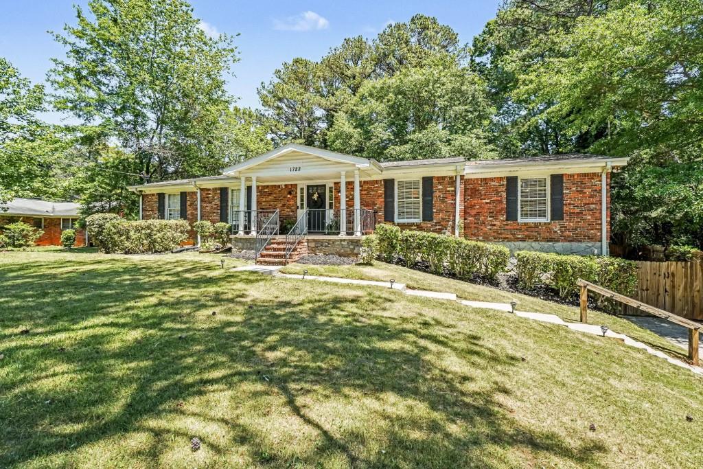 1722 Timothy Drive Sw Property Photo 1