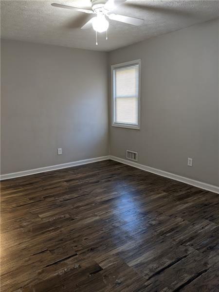 7767093 Property Photo 10
