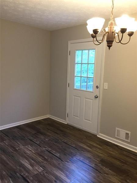 7767093 Property Photo 13