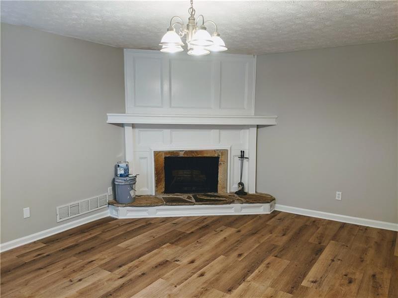 7767093 Property Photo 21