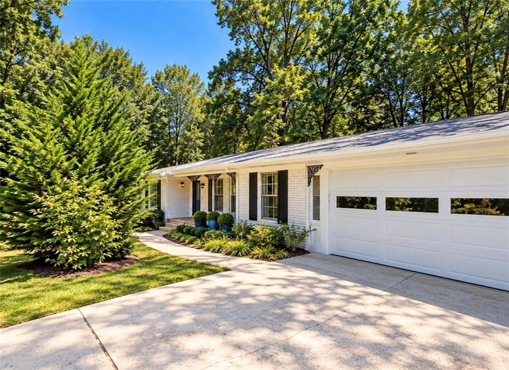 7220 Ray Road Property Photo 1