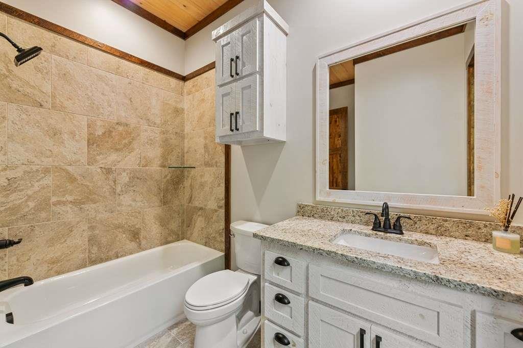 42 Rolling Rapids Property Photo 38