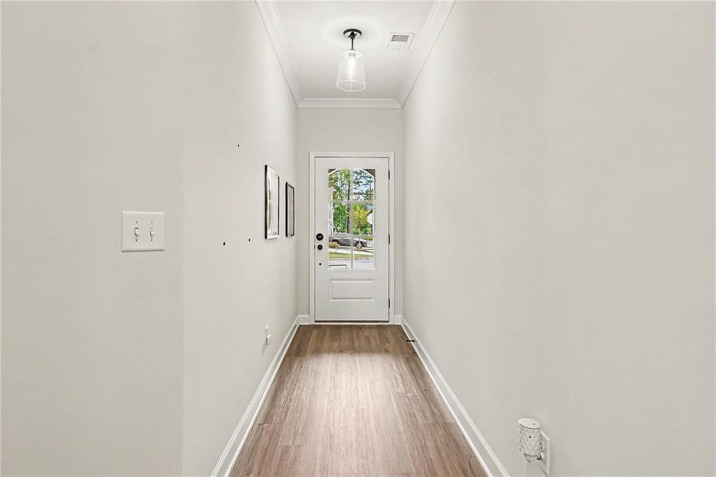 1608 Ruskin Way Nw Property Photo 6