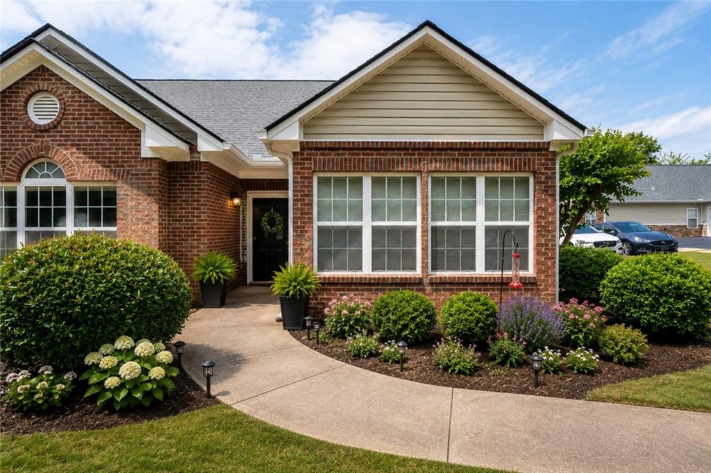3732 Villa Springs Circle Property Photo 1