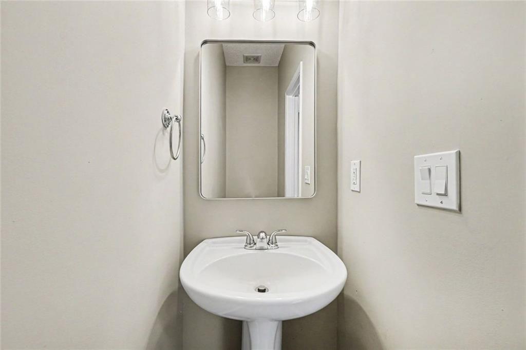 402 Heritage Park Trace Nw Unit 21 Property Photo 10