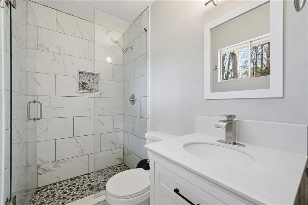 516 Landers Street Property Photo 13
