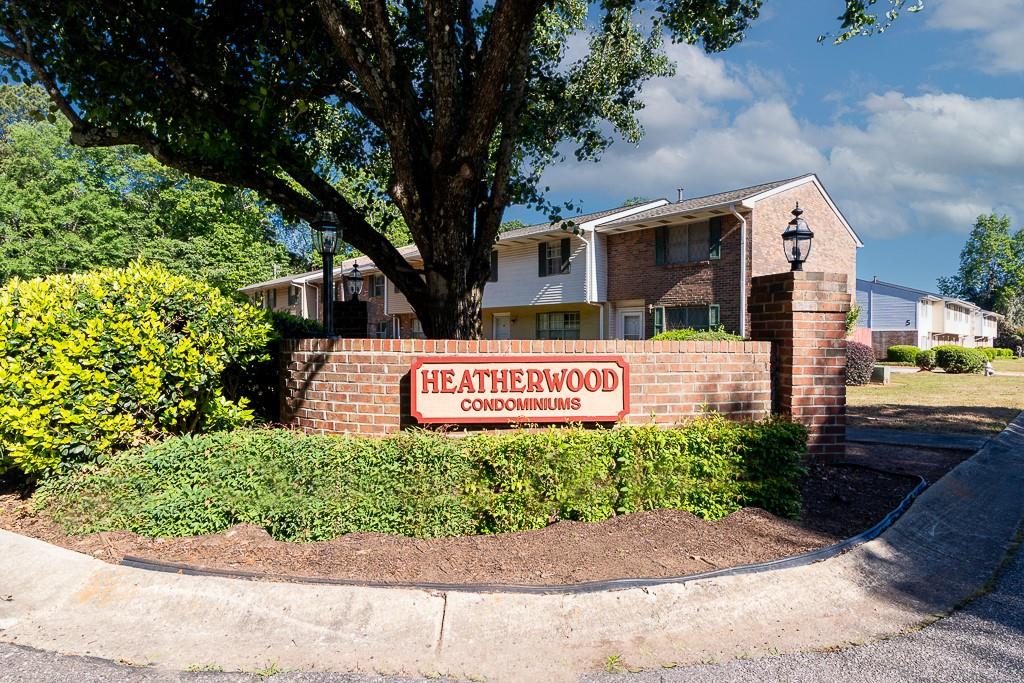501 Carlton Road Unit 2e Property Photo 2