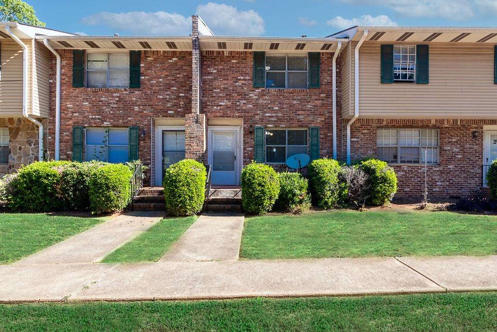 501 Carlton Road Unit 2e Property Photo 3