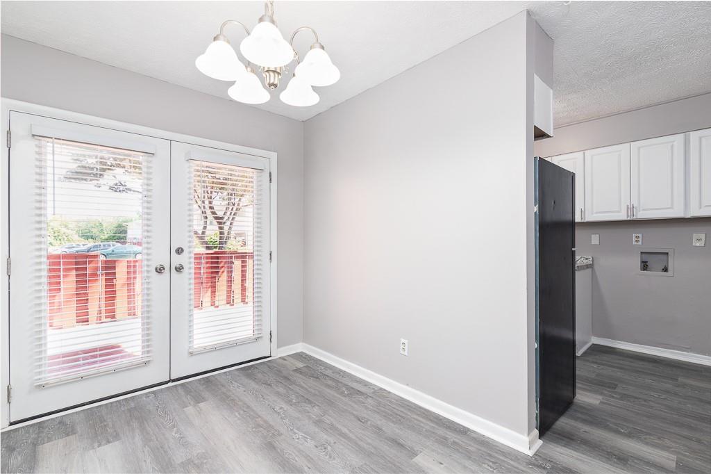 501 Carlton Road Unit 2e Property Photo 11