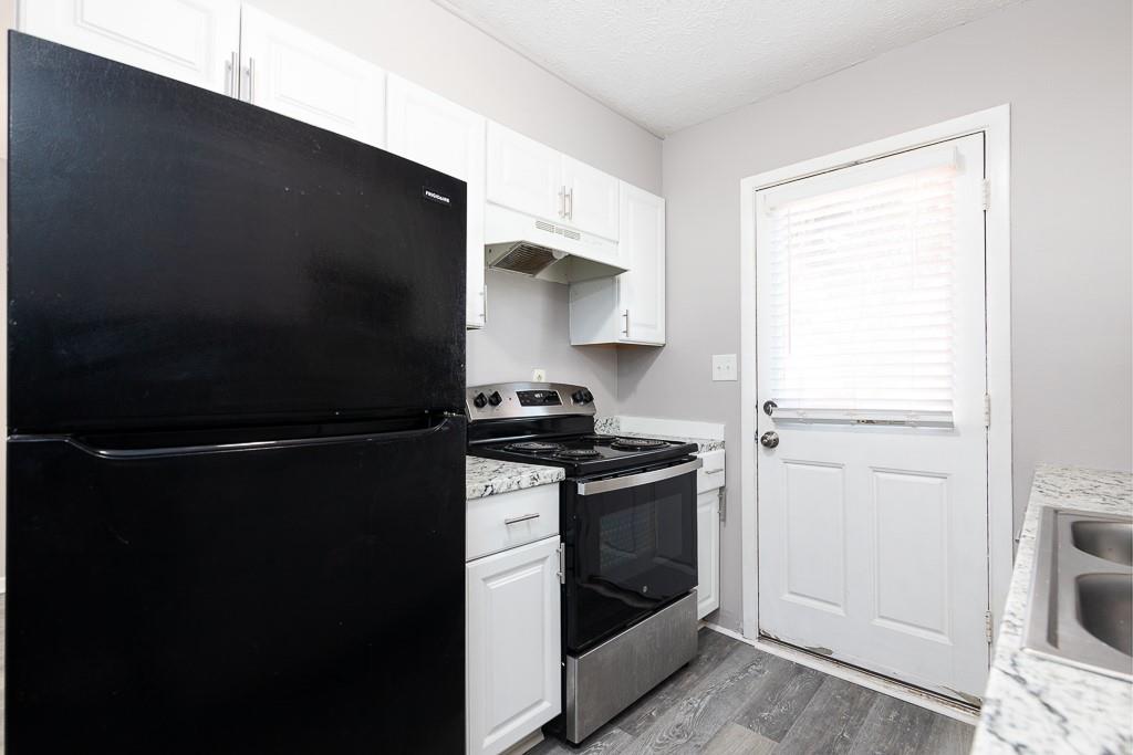 501 Carlton Road Unit 2e Property Photo 13