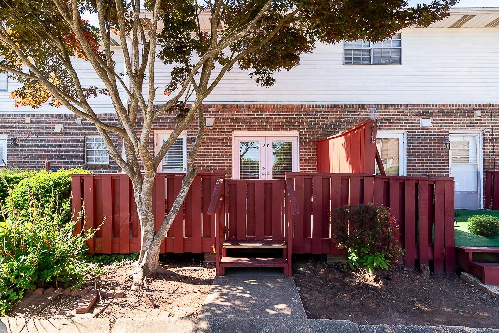 501 Carlton Road Unit 2e Property Photo 26