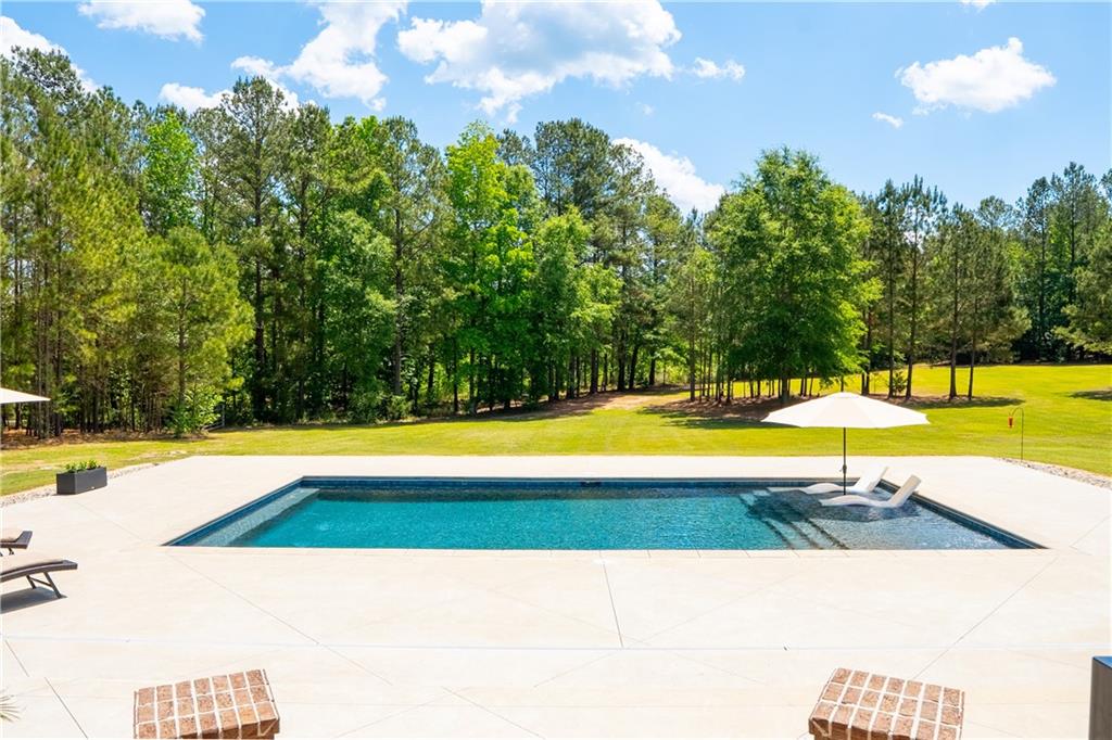 5888 Cobbham Road Property Photo 13